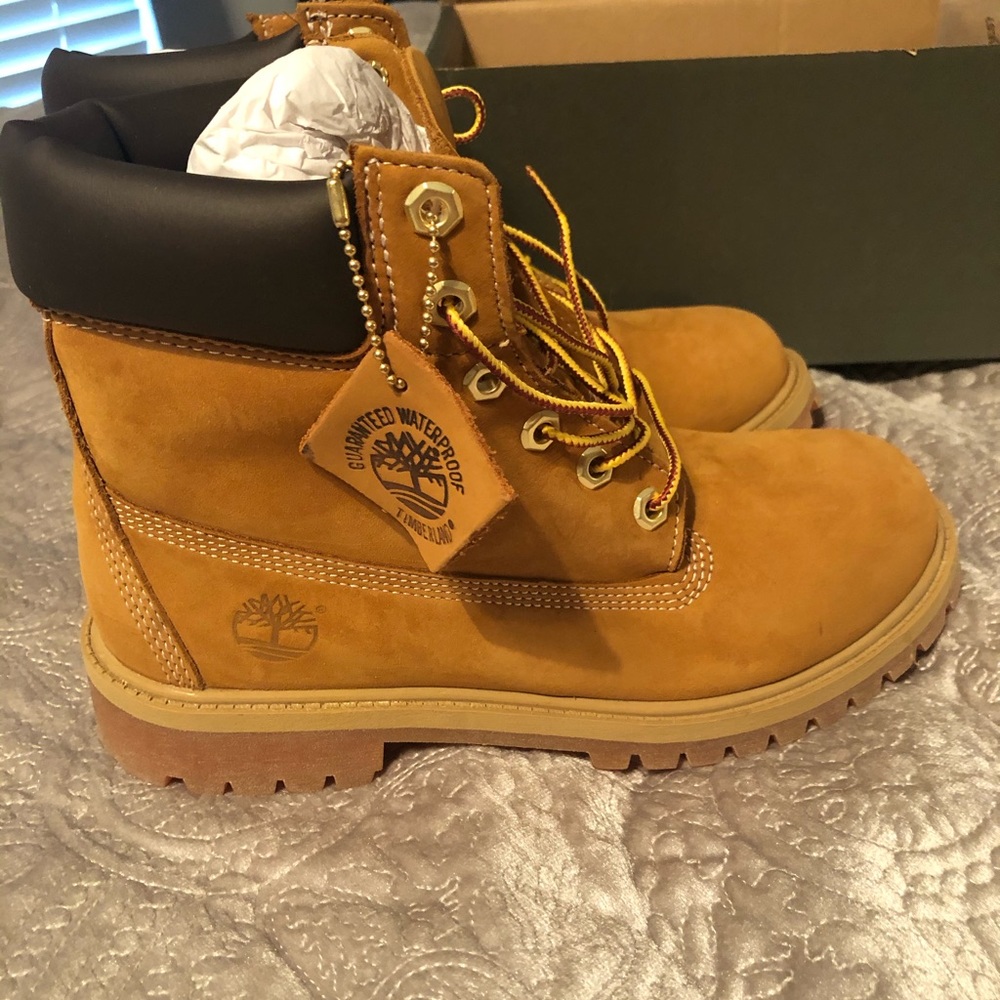 Timberland Boots- Junior 6.5 NWT
